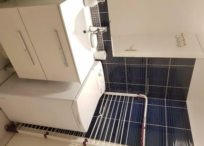 Le Garden 250 M Du Chay 鲁瓦扬