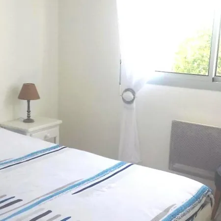 Le Garden 250 M Du Chay Apartment *